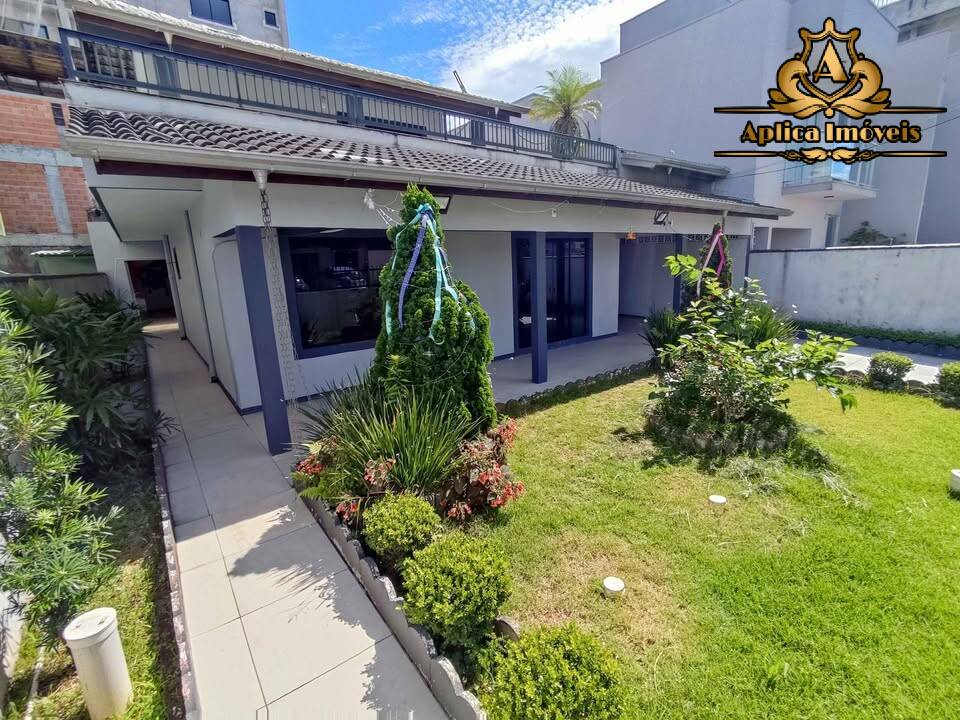 Casa, 4 quartos, 300 m² - Foto 1