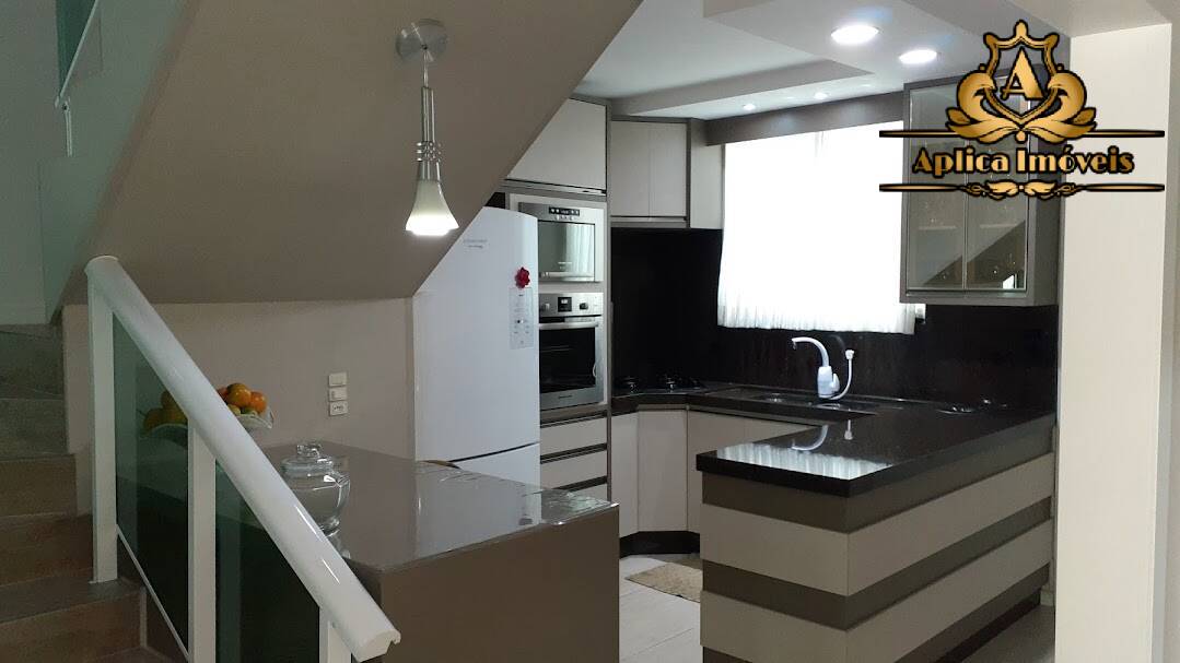 Casa, 4 quartos, 250 m² - Foto 3