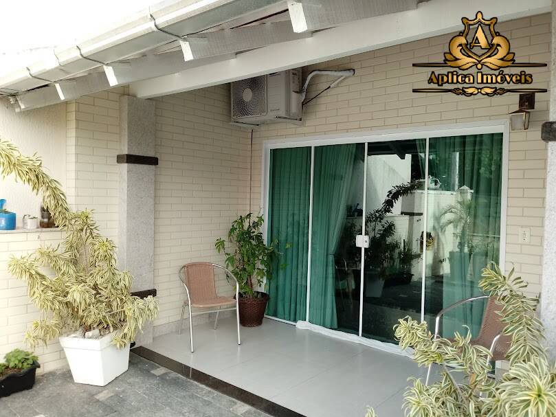 Casa, 4 quartos, 250 m² - Foto 1