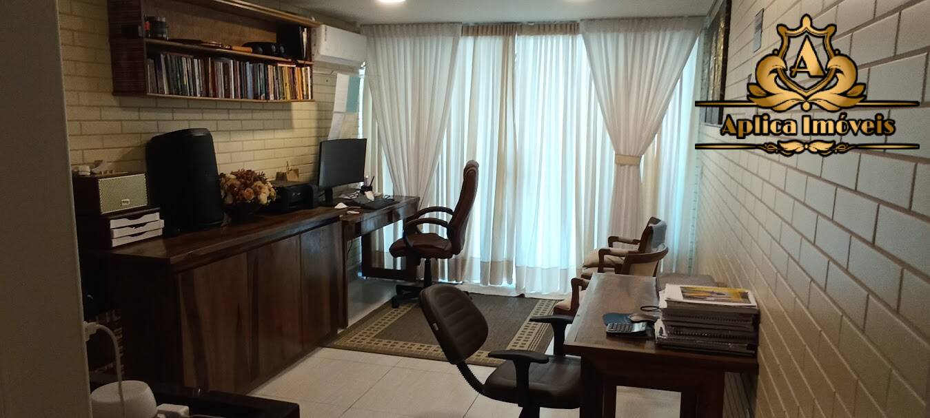 Casa, 4 quartos, 250 m² - Foto 27